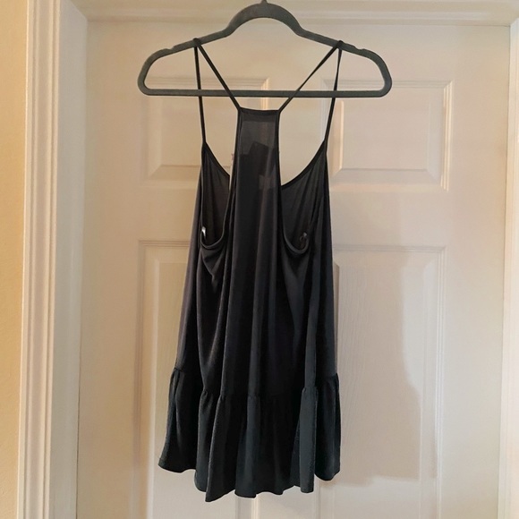 Basic gray top - Picture 3 of 3